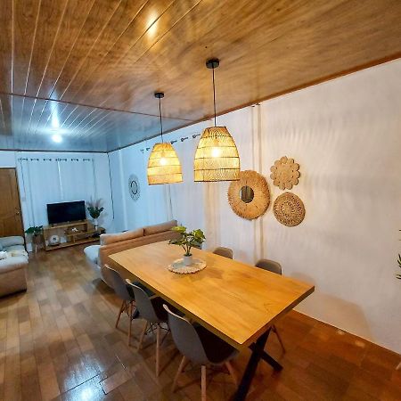 הוילה Puerto Jiménez Casa Bambu, Con Ac Y Wifi מראה חיצוני תמונה