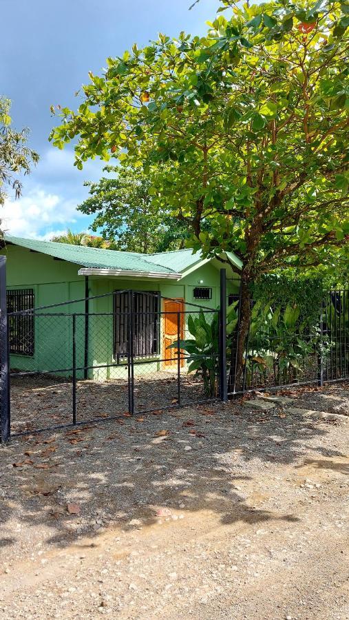 הוילה Puerto Jiménez Casa Bambu, Con Ac Y Wifi מראה חיצוני תמונה