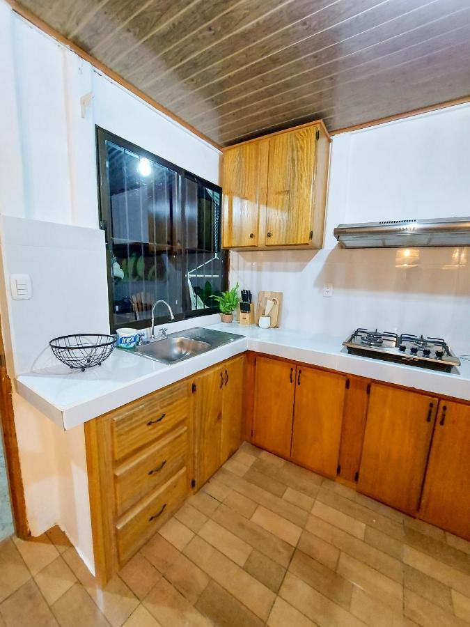 הוילה Puerto Jiménez Casa Bambu, Con Ac Y Wifi מראה חיצוני תמונה